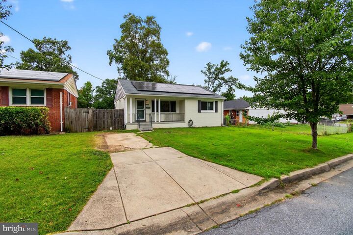 Property Photo: 6122 62nd Place MD 20737