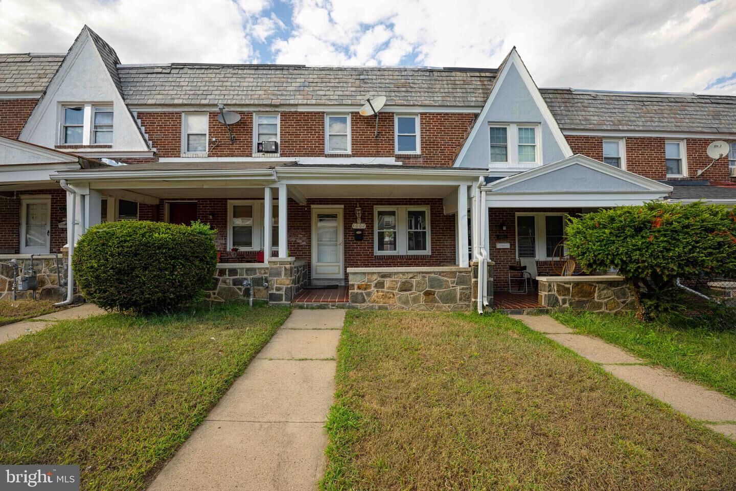 Property Photo:  4002 Woodridge Road  MD 21229 