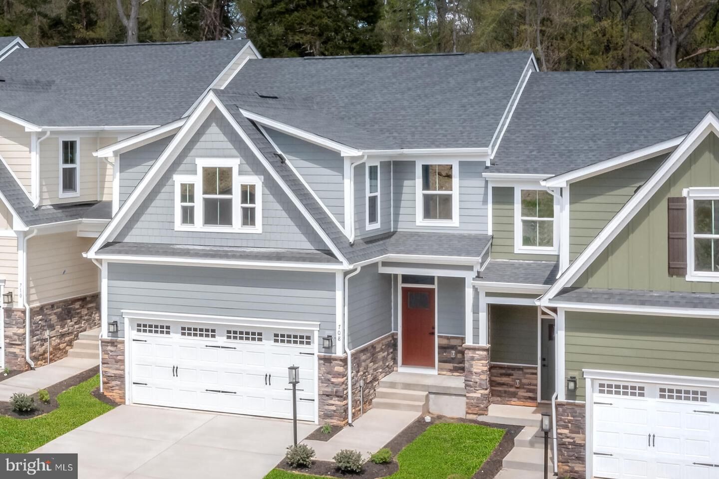 Property Photo: 1335 Ben Hogan Way PA 17403