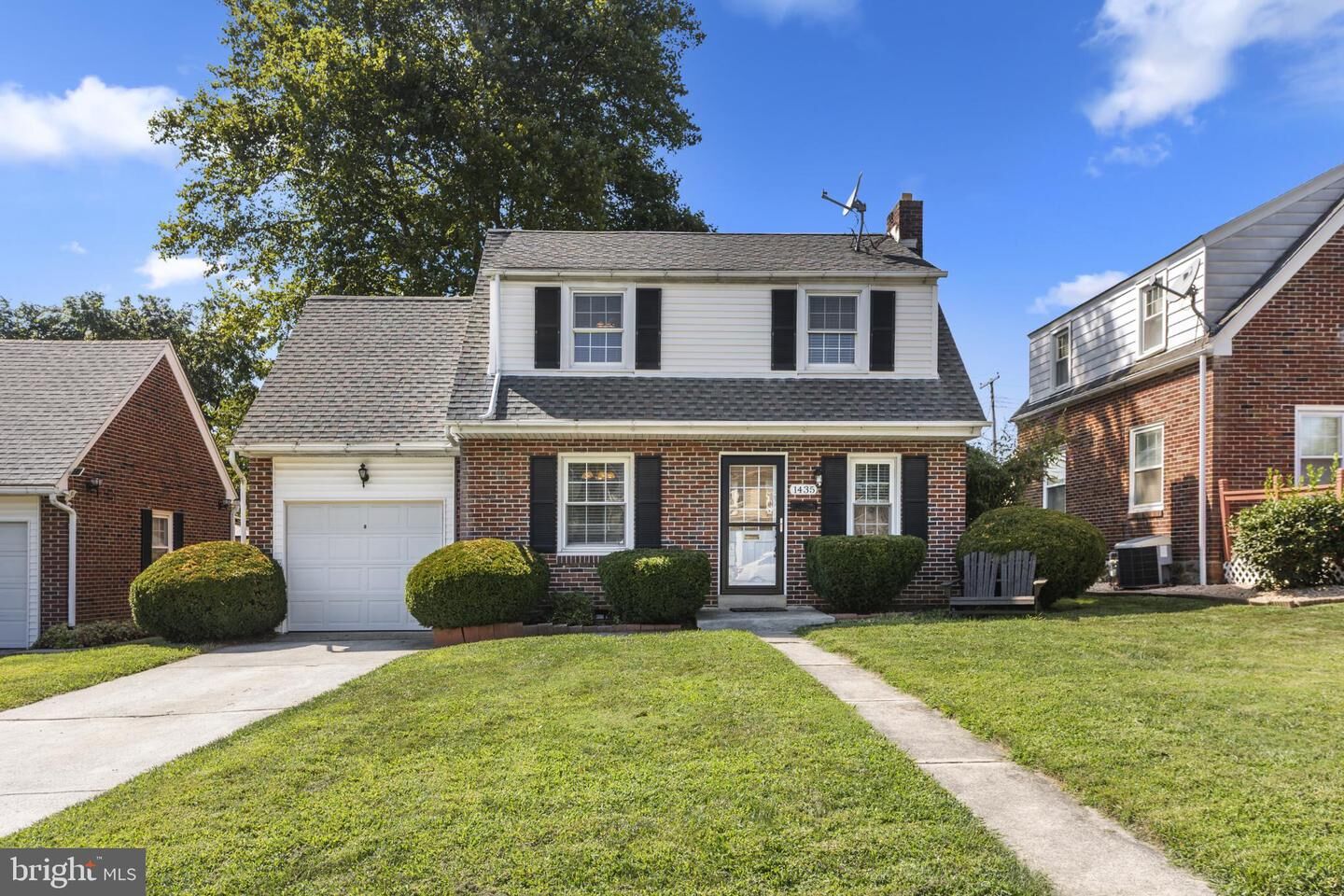 Property Photo: 1435 Kenhorst Boulevard PA 19607