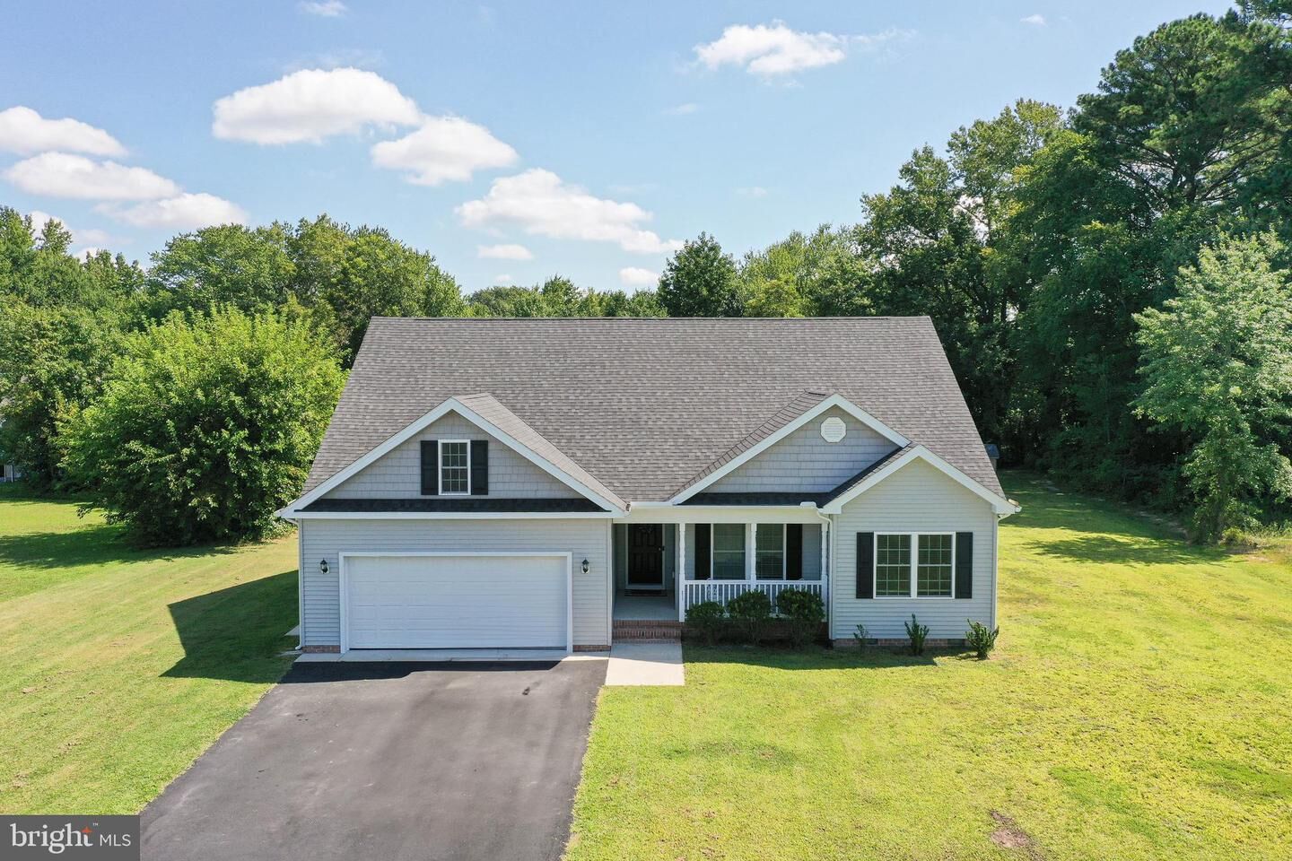 Property Photo: 211 Moonglow Road MD 21826