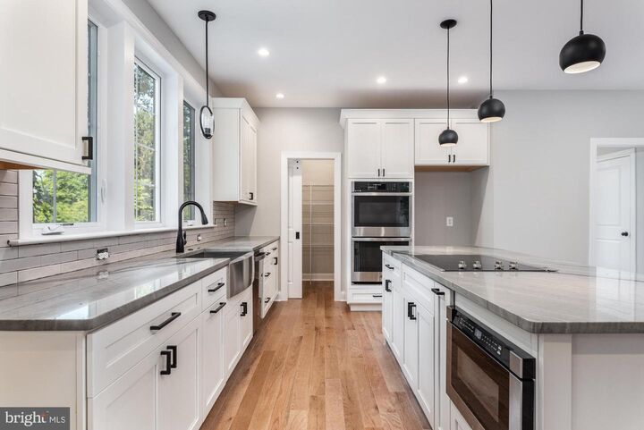 Property Photo:  819 Cherry Lane  PA 19462 