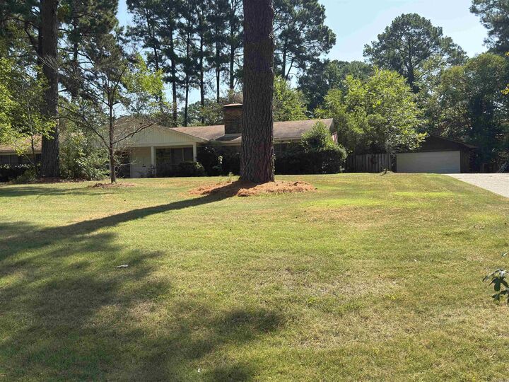 123 Berg Avenue  Camden AR 71701 photo