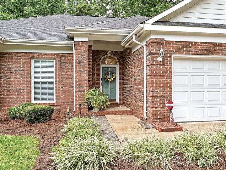 Property Photo:  5607 Oak Drive  NC 28216 