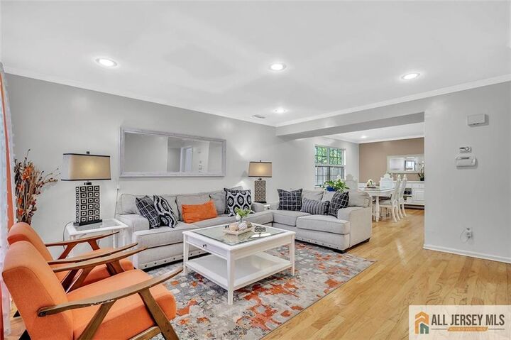 Property Photo:  21 Clark Court  NJ 08816 