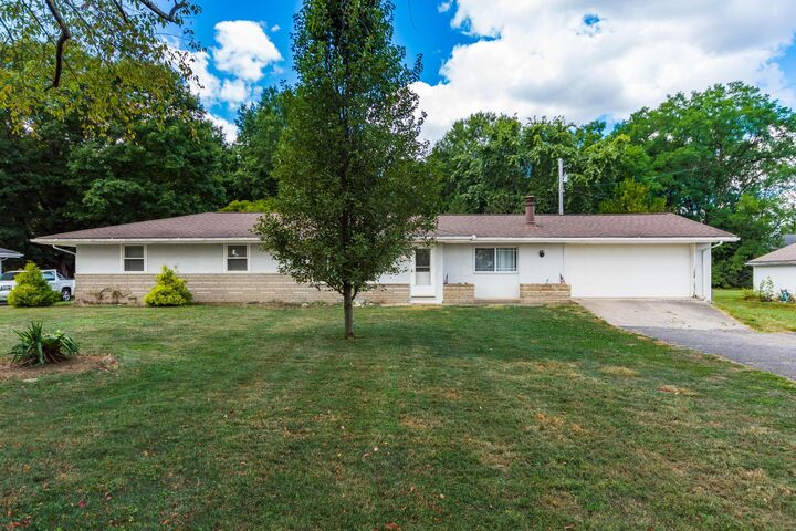 Property Photo:  4875 S Hamilton Road  OH 43125 