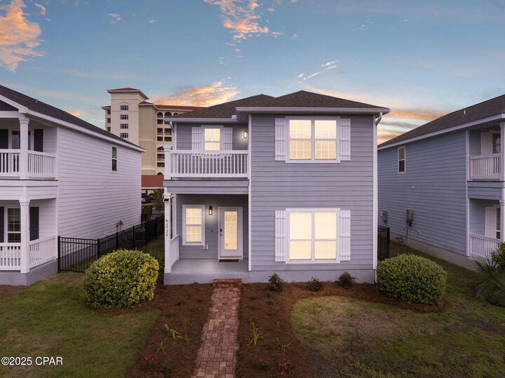 Property Photo:  4736 Bigleaf Lane  FL 32408 
