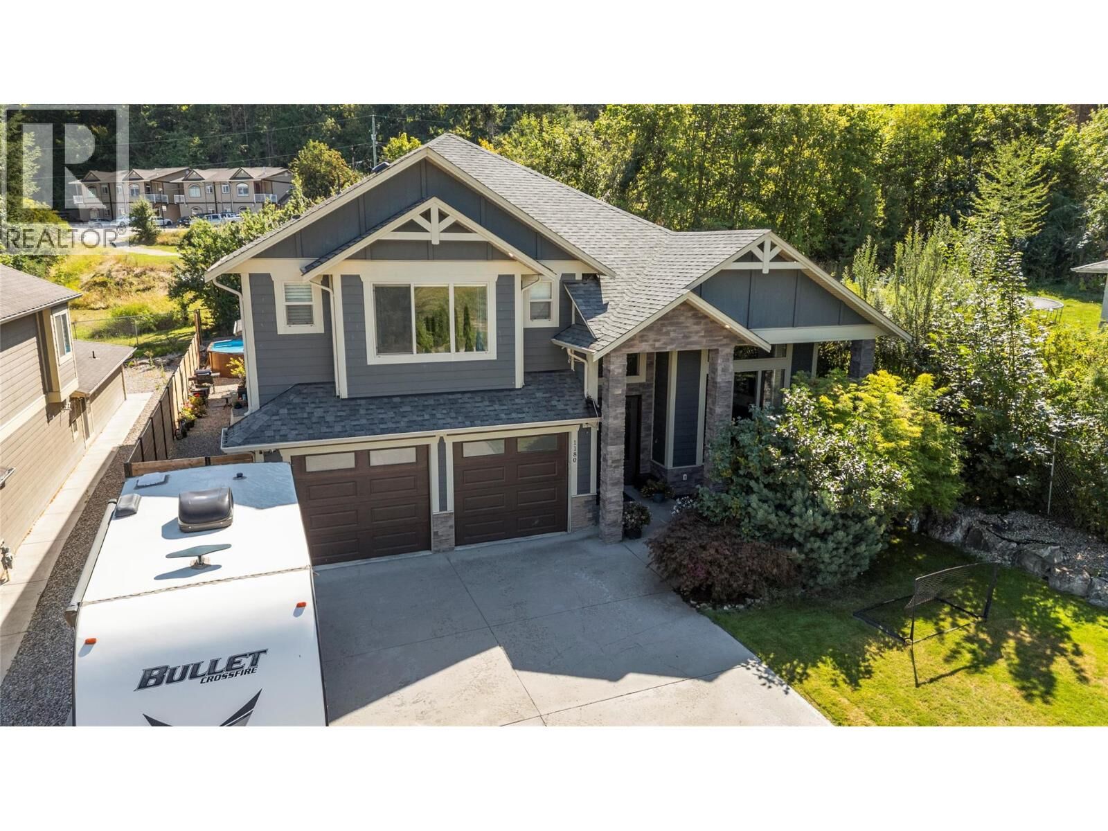 Photo de la propriété:  1180 Shuswap Street Southeast  BC V1E 1J3 