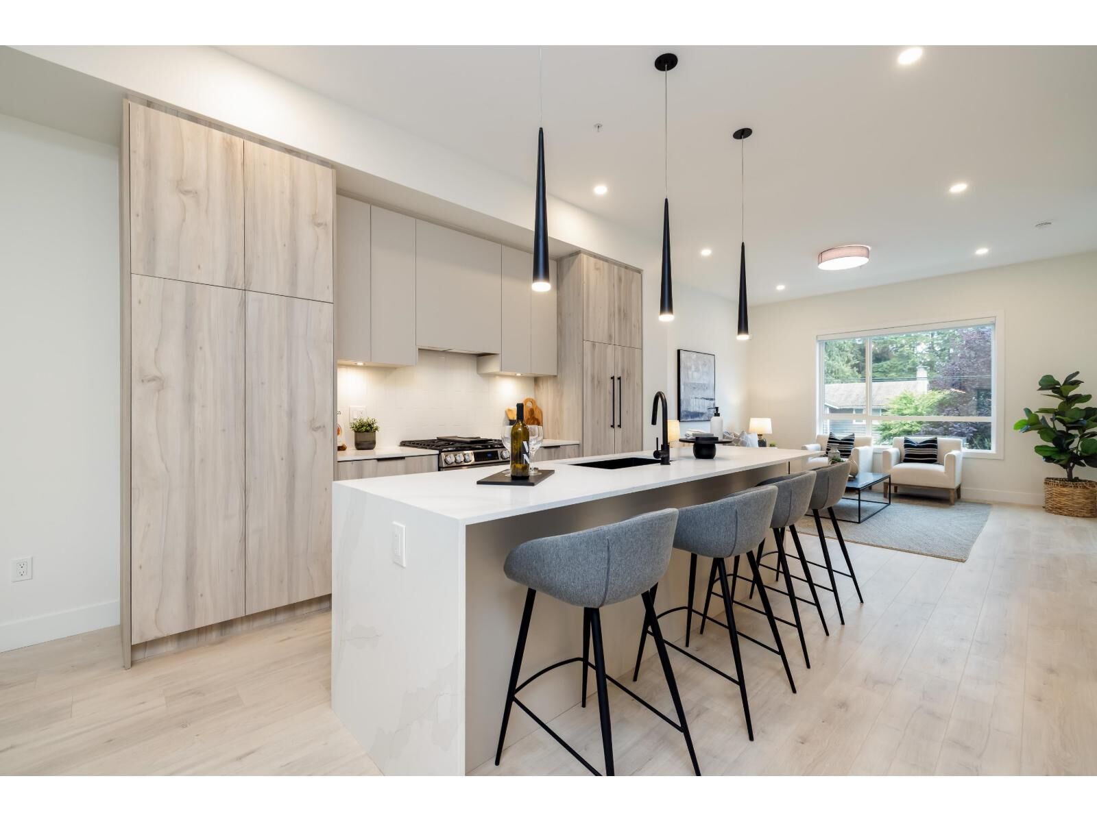 Property Photo: 4538 208 BC V3A 3G5