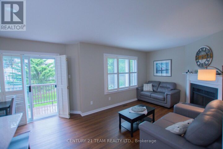 Property Photo: 17 Ruddell Crescent ON L7G 5N4