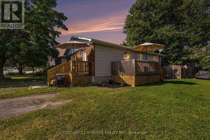 389 Thomas Street  Carleton Place ON K7C 3Z3 photo
