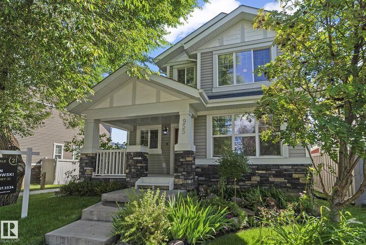 955 Valour Way NW  Edmonton AB T5E 6P2 photo
