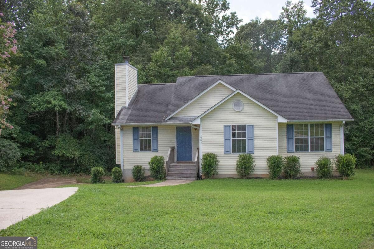 Property Photo: 4982 McKinley Drive GA 30554