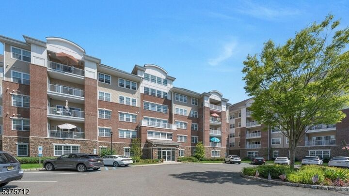 Property Photo:  1201 Warrens Way 201  NJ 07465 