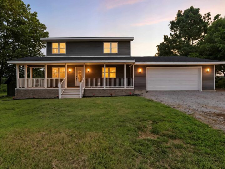 Property Photo: 8948 Wn Royster Rd KY 42452