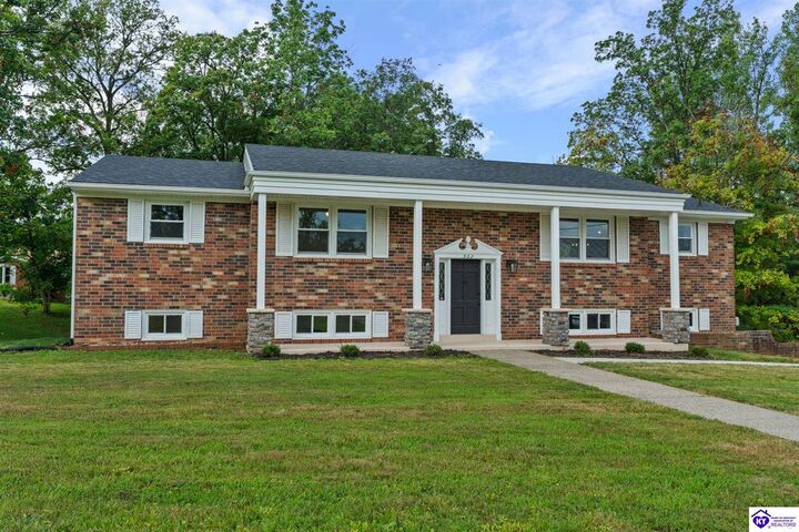 Property Photo: 952 Sunset Drive KY 40160