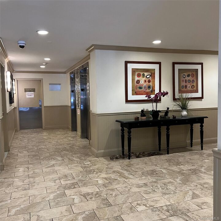 Property Photo: 80 E Hartsdale Avenue 321 NY 10530