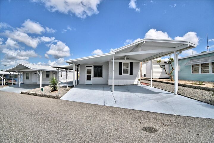 Property Photo:  251 Patterson Road B12  FL 33844 