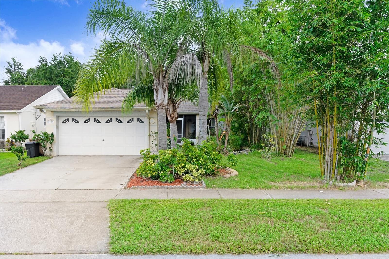 Property Photo: 4646 Prairie Point Boulevard FL 34746