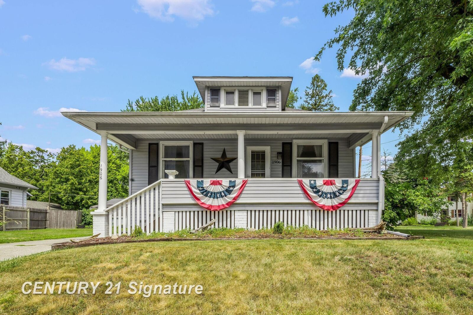 Property Photo:  1906 Brockway Road  MI 48602 