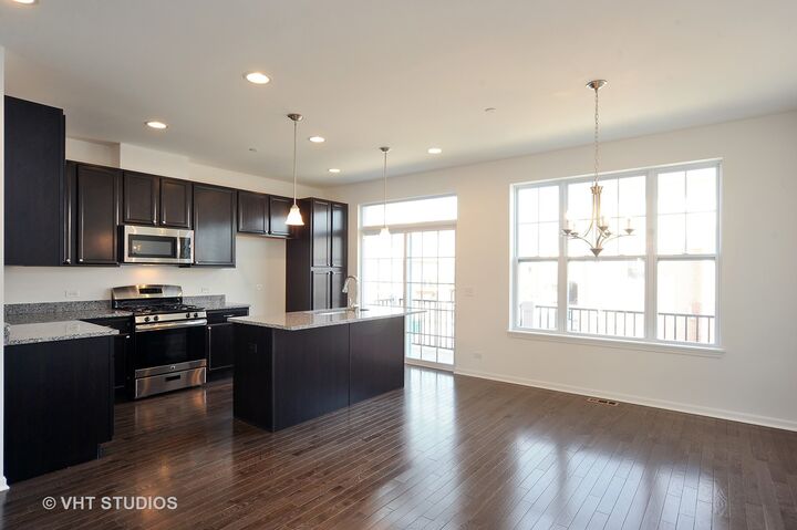 Property Photo: 1206 Danforth Court IL 60061