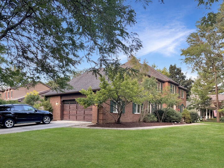 Property Photo:  507 E Bauer Road  IL 60563 
