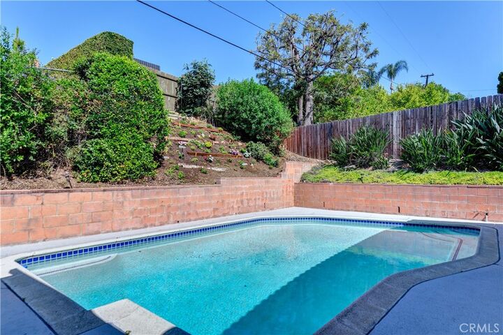 Property Photo:  1421 Sierra Vista Drive  CA 90631