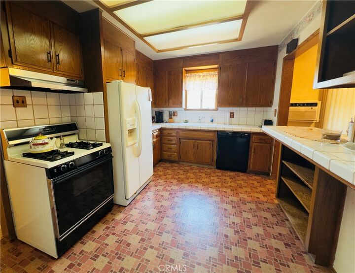 Property Photo: 8841 Aldrich Street CA 90660