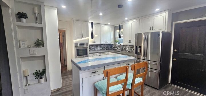 Property Photo: 5937 Castana Avenue CA 90712