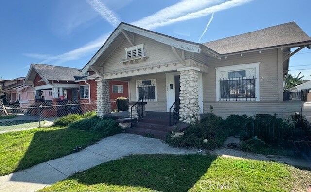 Property Photo:  840 W 53rd Street  CA 90037 