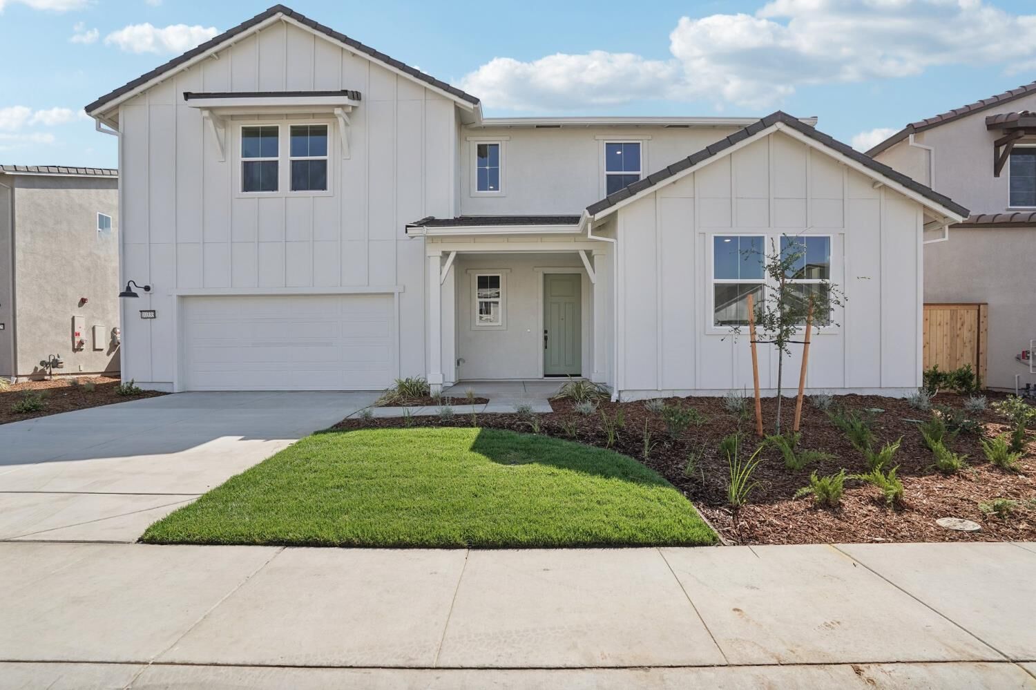 Property Photo:  10333 Lavigne Way  CA 95757 