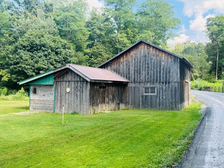 Property Photo: 146 Potterville St PA 18837