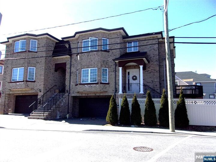 Property Photo: 811 Edgewood Lane B NJ 07024
