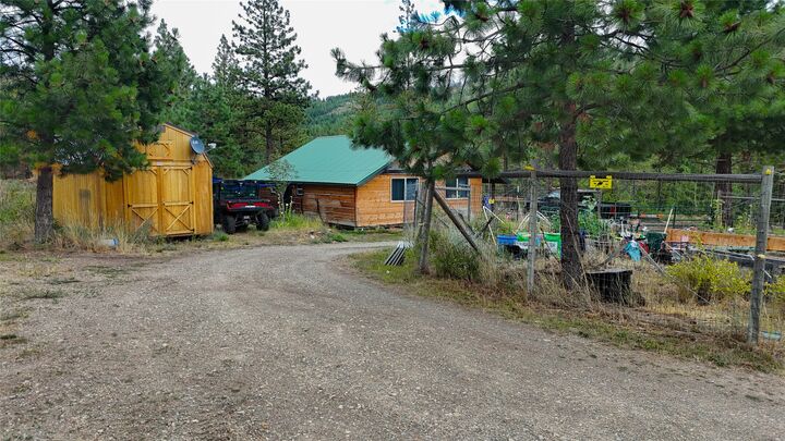 Property Photo:  10 Cherry Lane  MT 59856 
