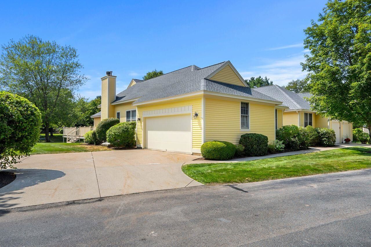 Property Photo: 3 Gleneagle Drive NH 03110