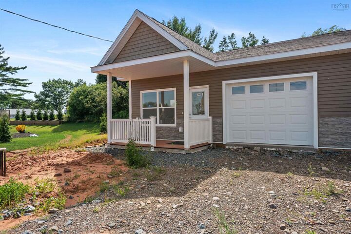Property Photo: 9 Summer Hill Place NS B6L 0H1