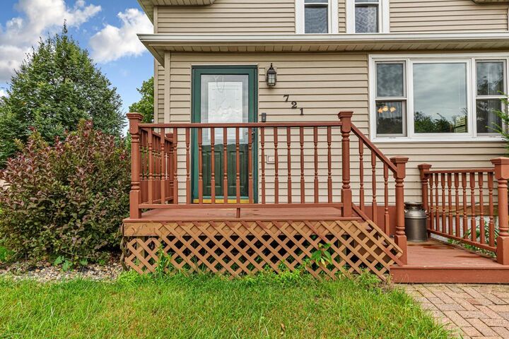 Property Photo: 721 6th Street MN 56074