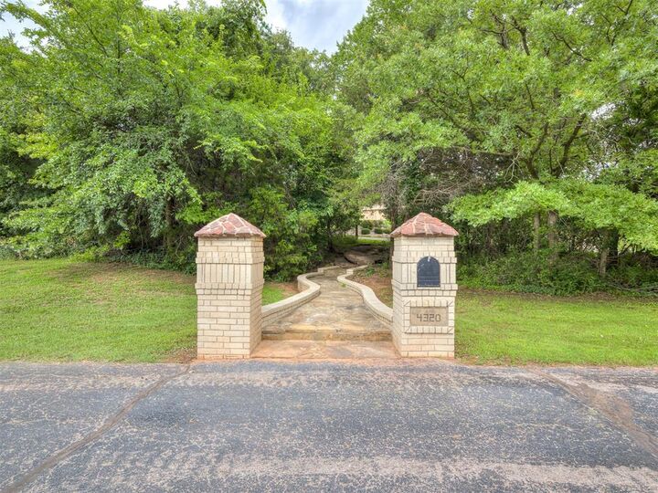 Photo de la propriété:  4320 Canaan Creek Road 4  OK 73034 
