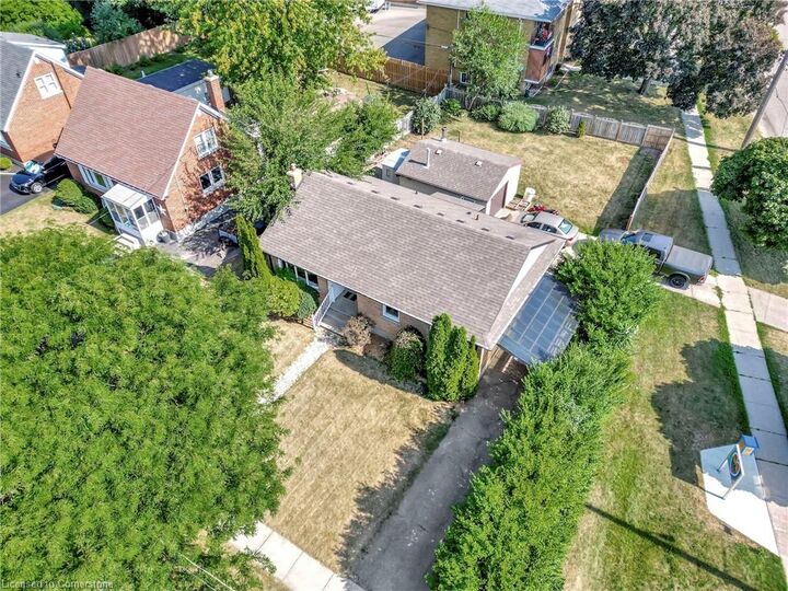 Property Photo: 154 Brentwood Avenue ON N2H 2E1