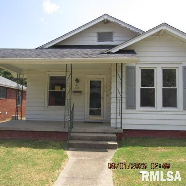 Property Photo: 1020 S Webster Street IL 62946
