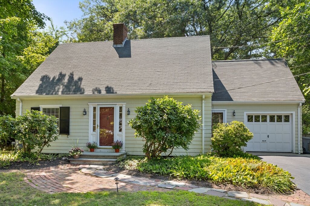 Property Photo:  38 Wachusett Drive  MA 02421 