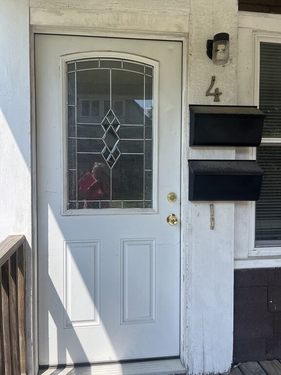 Property Photo: 4 Laprise Ct MA 01571