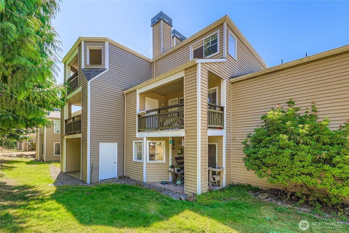 5300  Harbour Pointe Boulevard 305J  Mukilteo WA 98275 photo