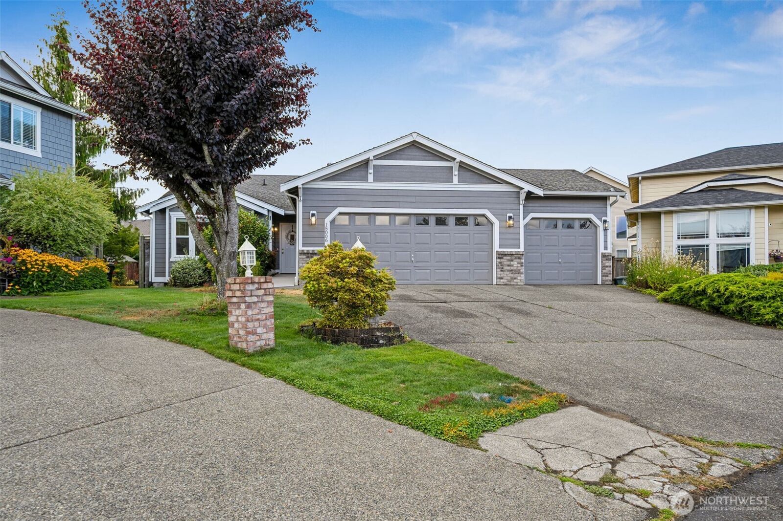 Property Photo: 15006 81st Ave E WA 98375