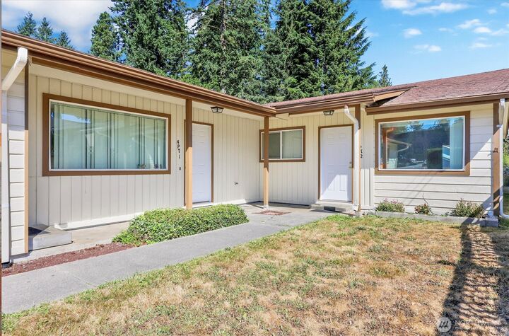 Property Photo: 209 76th Street SE WA 98203