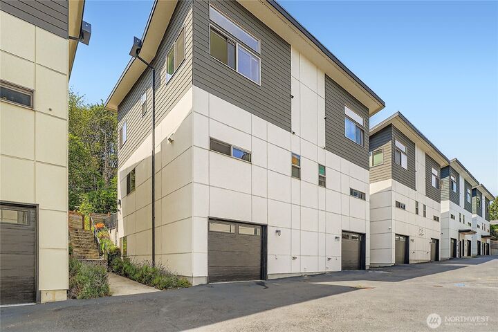 Property Photo: 8718 42nd Avenue S WA 98118