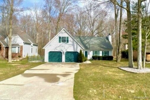 3686 E Surrey Lane  Fort Gratiot Twp MI 48059 photo