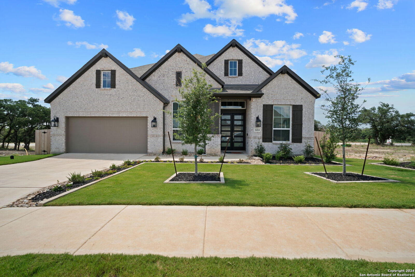 Property Photo: 1414 Lytham Park TX 78163