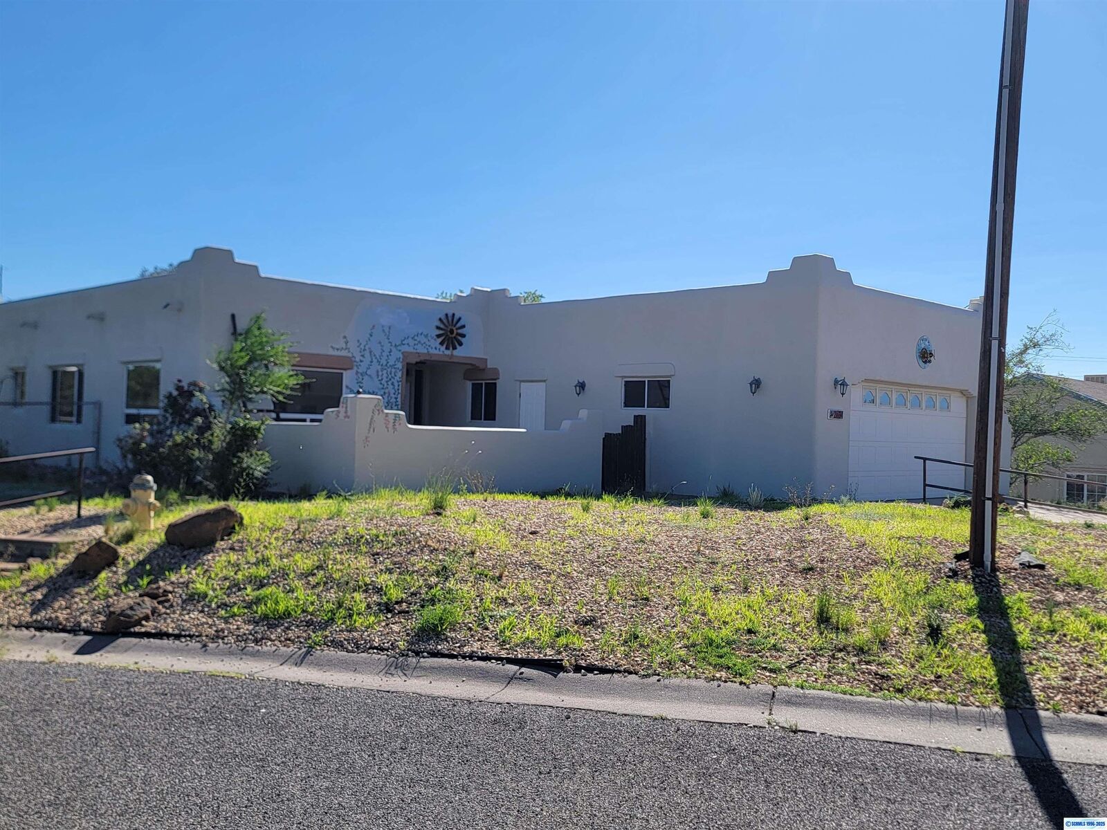 Property Photo: 2639 Katheryne Circle NM 88061