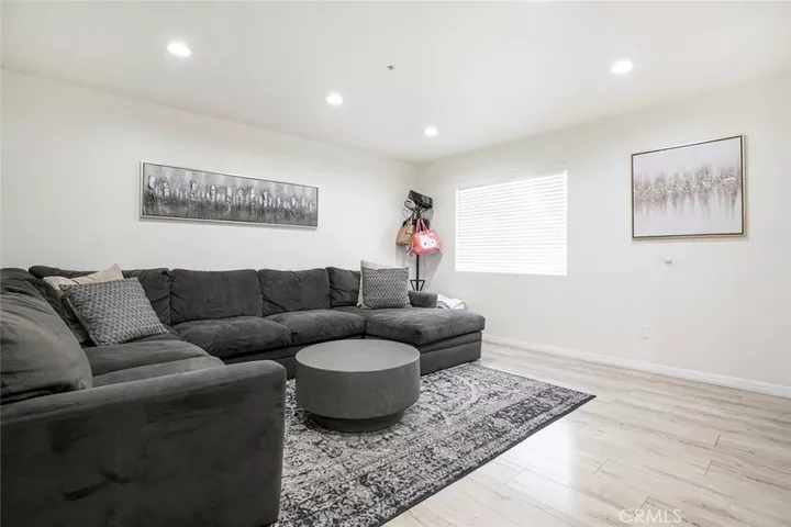 Property Photo: 10894 Olinda Street 109 CA 91352